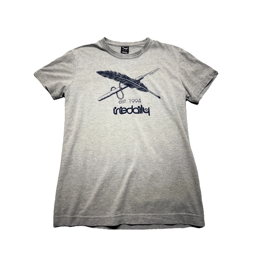 Iriedaily Women's Gray Graphic Short-Sleeve T-Shirt - Size Small‎